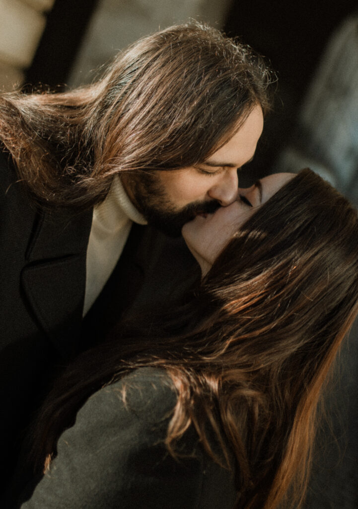 Séance photo couple moderne Nantes