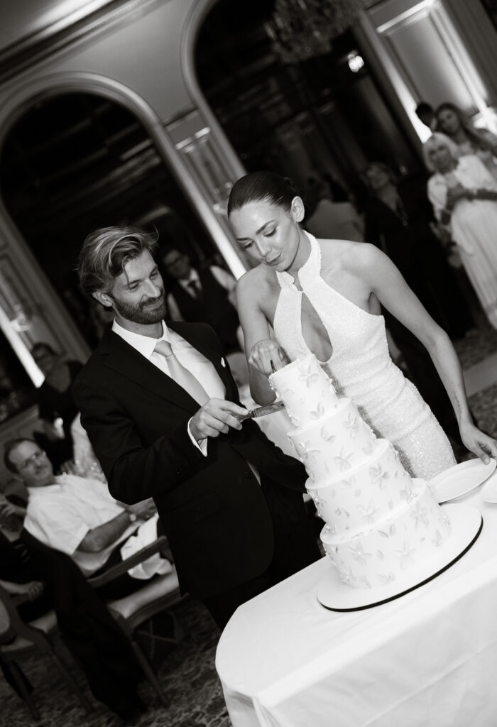 Luxury wedding Hermitage Hotel La Baule - Loire valley wedding photographer 